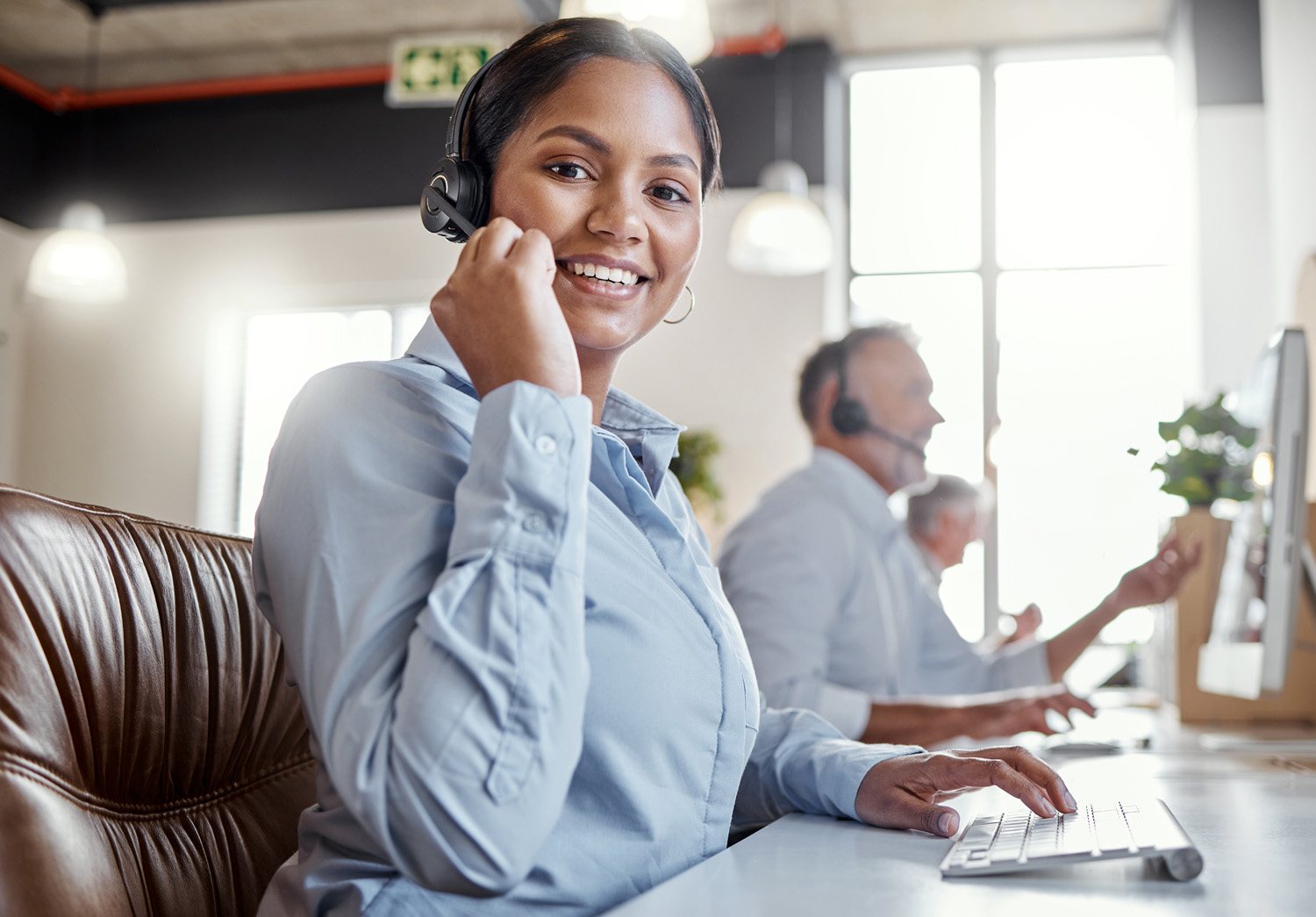 call-us-for-expert-care-portrait-of-a-young-woman-2023-11-27-05-29-28-utc_1500